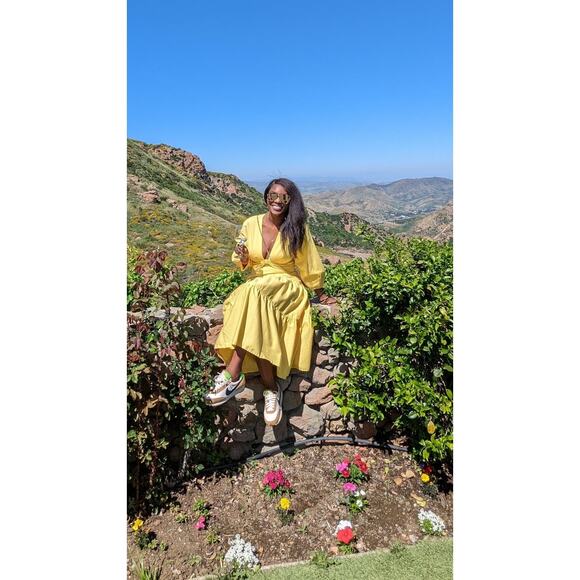 DEREK LAM COLLECTIVE Yellow V-Neck Hourglass Twist Front Tiered Mini Dress 36 - Picture 14 of 16